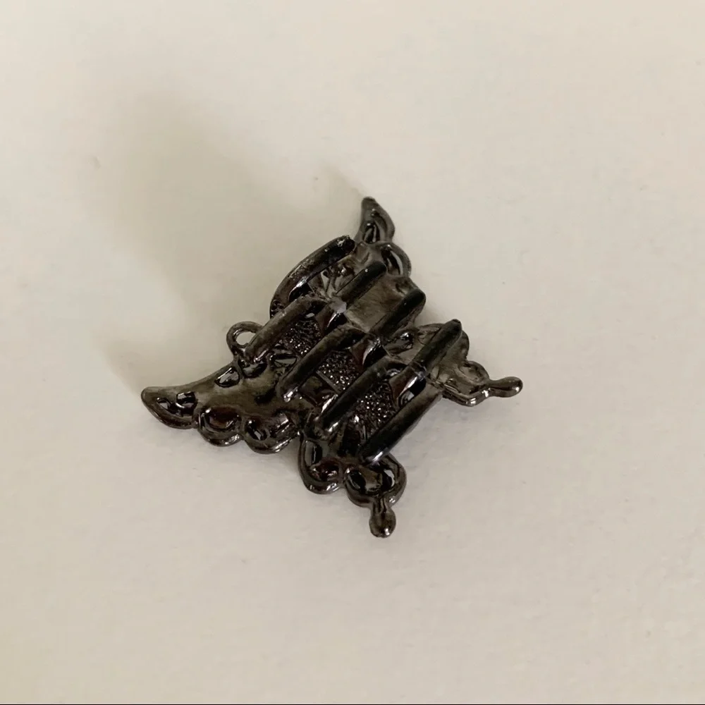 Gunmetal butterfly hair clip
